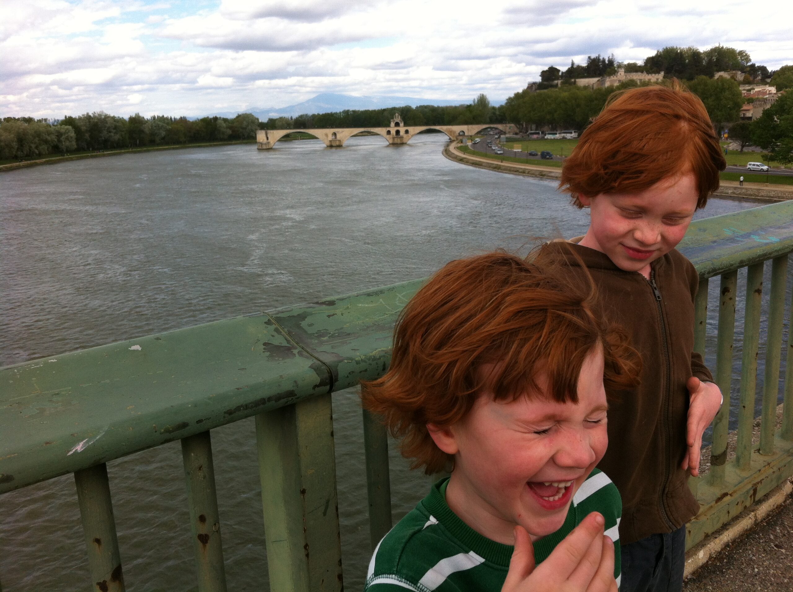 Het Mysterie van de halve brug…