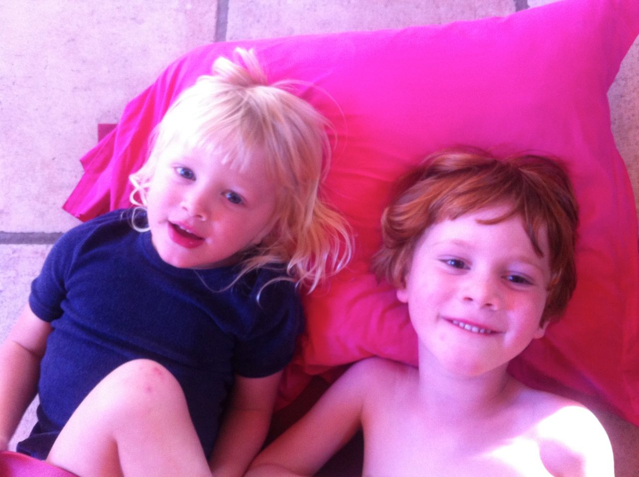 Op zoek naar een echt huis (Charlie 10)