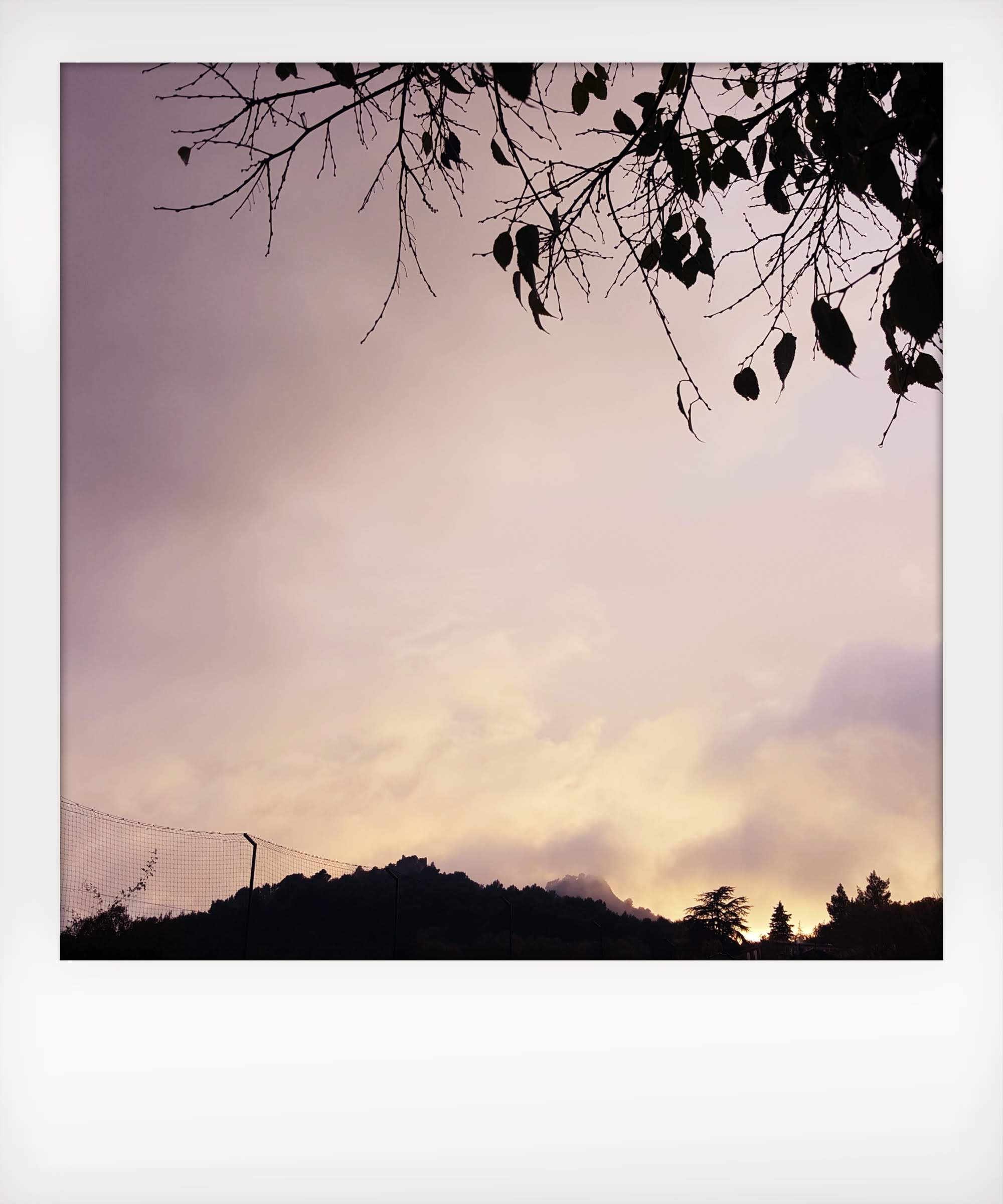 cent quarante trois.